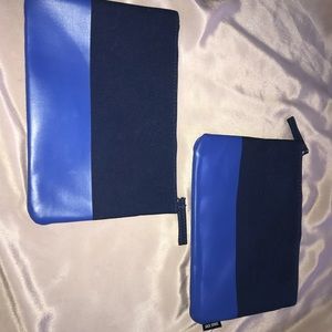 2 Zipper pouch